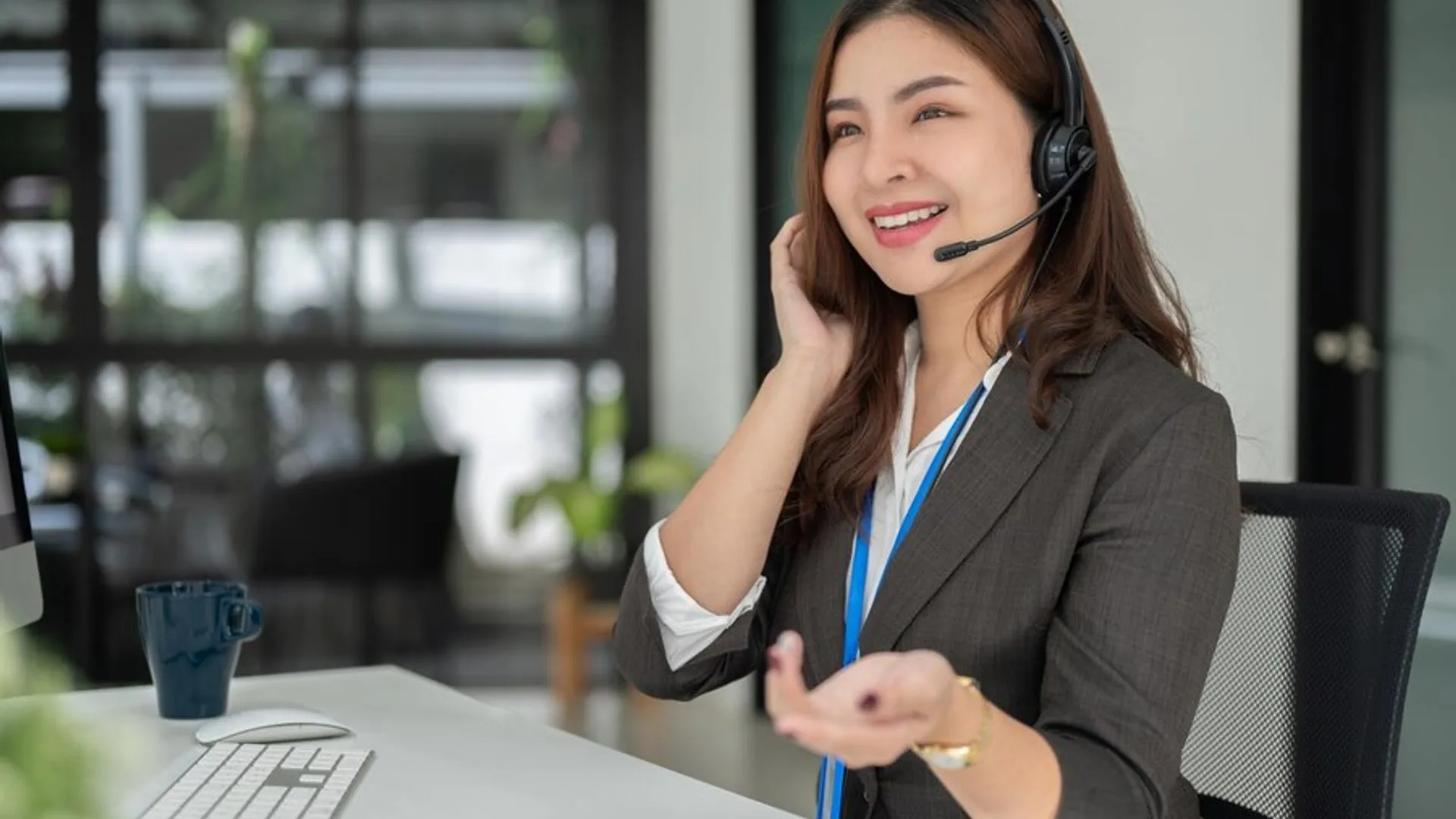 Đội ngũ hỗ trợ khách hàng 13win bet chuyên nghiệp